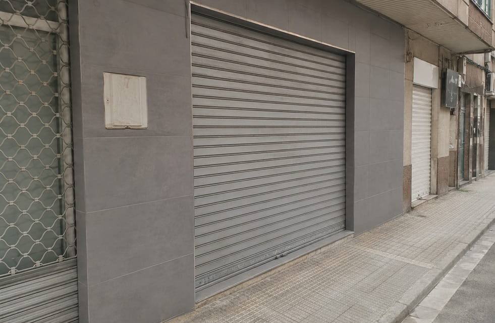 Reparación de persianas de locales en Alaquas