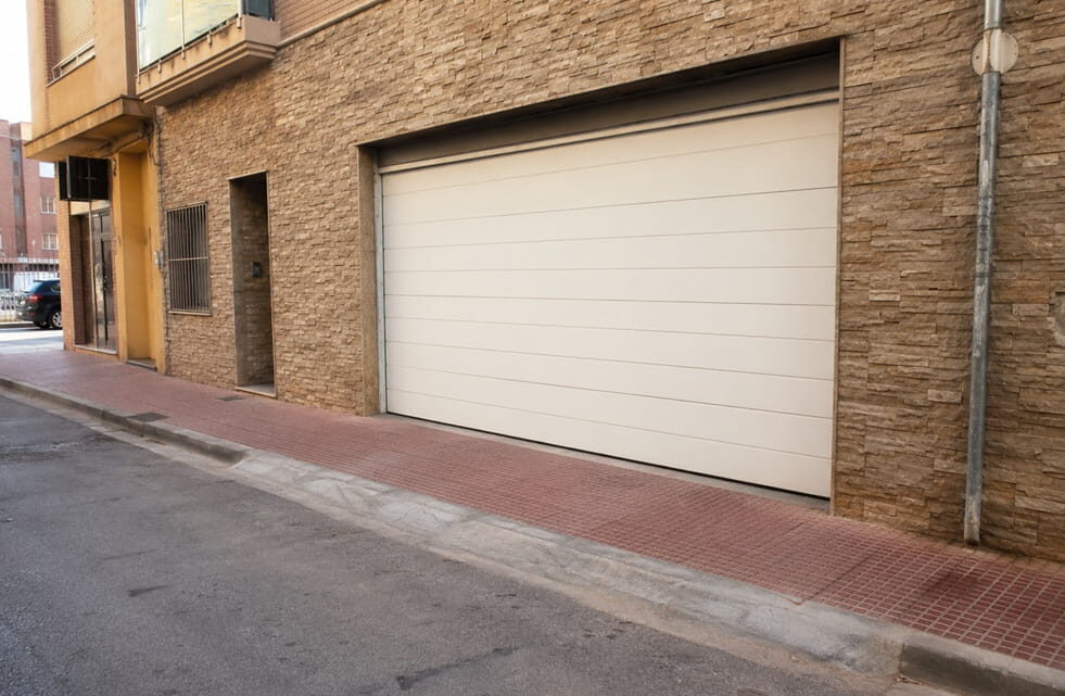 Reparación de puertas de garaje en Paiporta